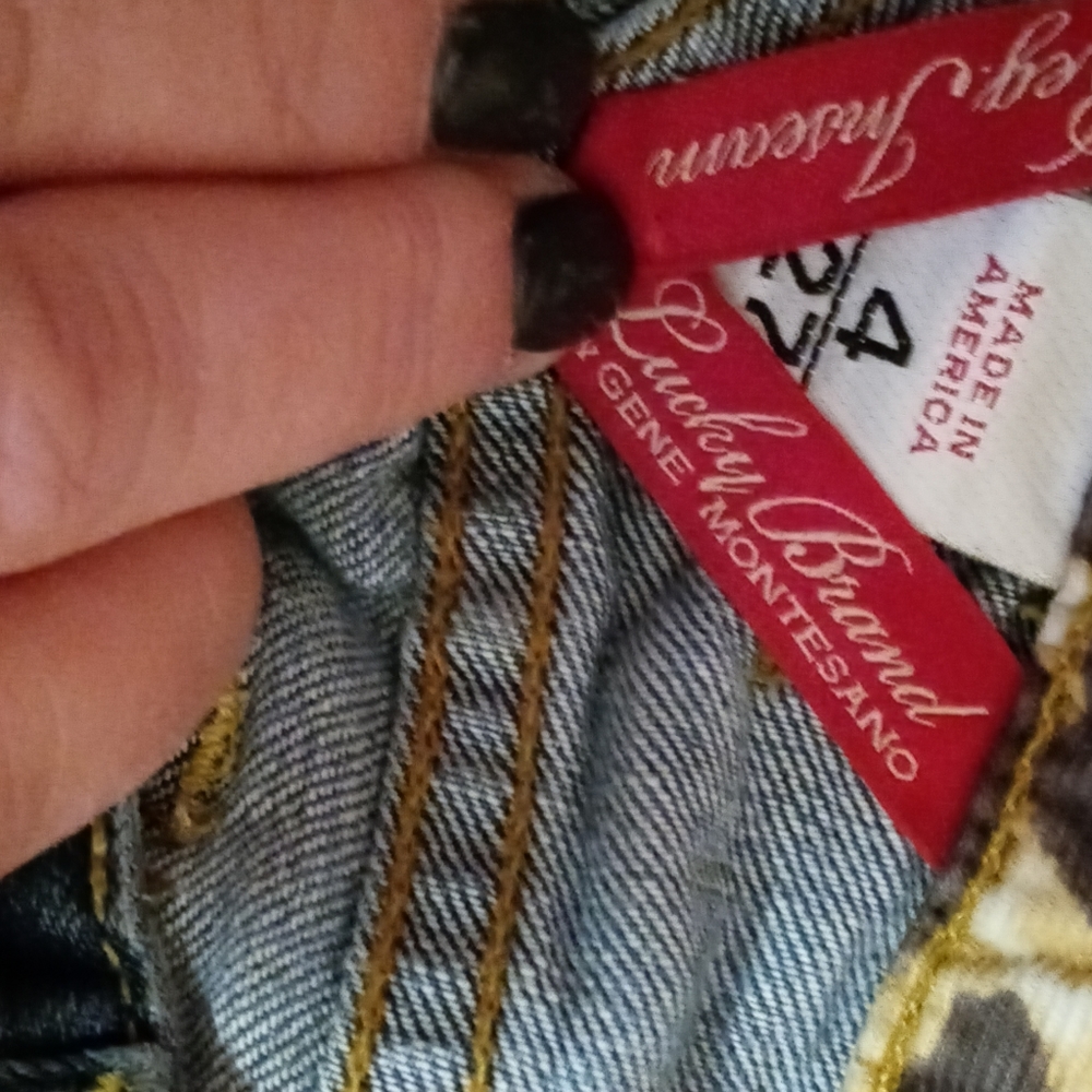 Jeans - Picture 2 of 4